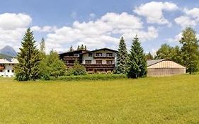 Hotel Menthof